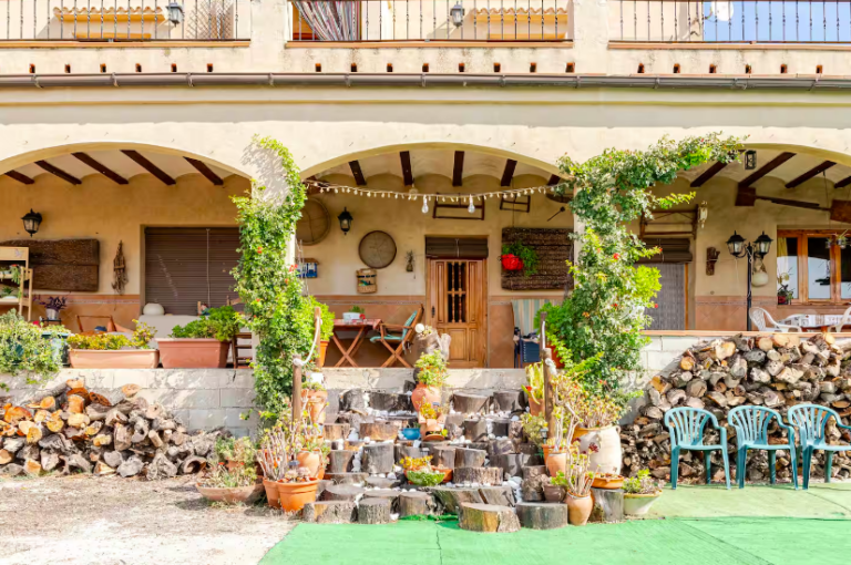 millena_airbnb_exterior3